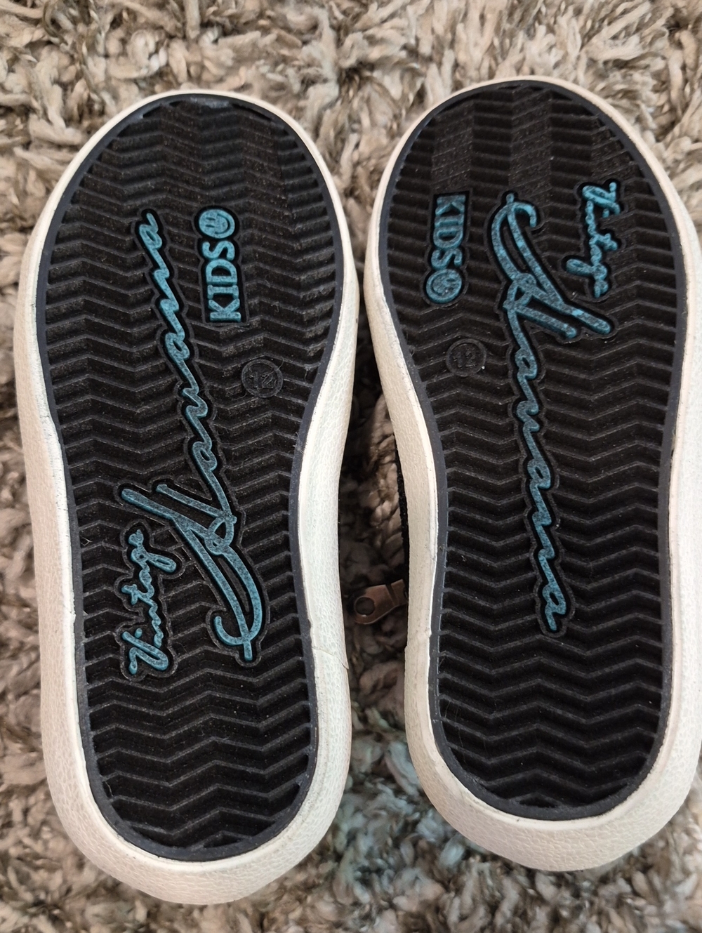 Vintage Havana Ramona Black Glitter Sneakers - Picture 5 of 9